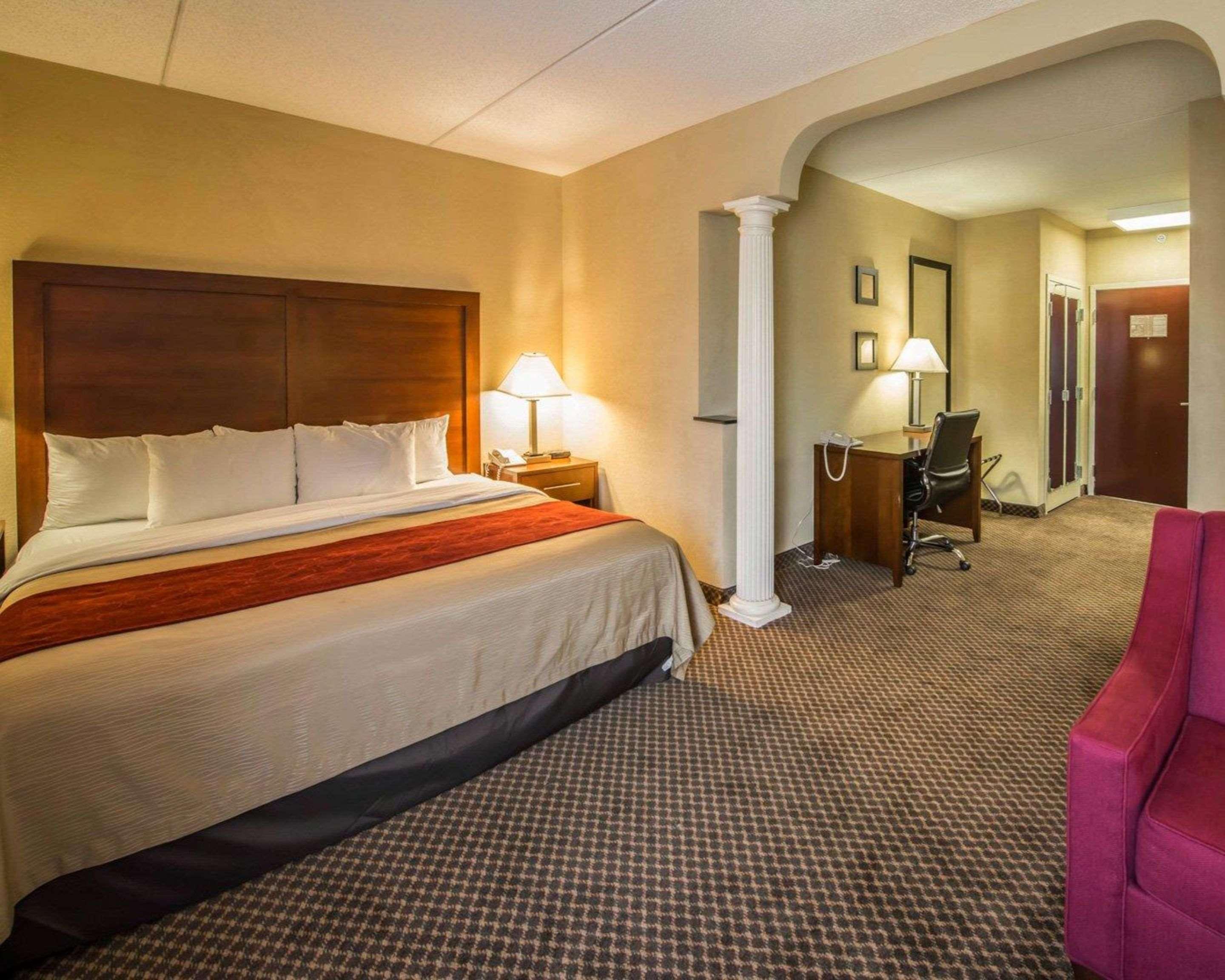 Comfort Inn & Suites Morganton Bagian luar foto