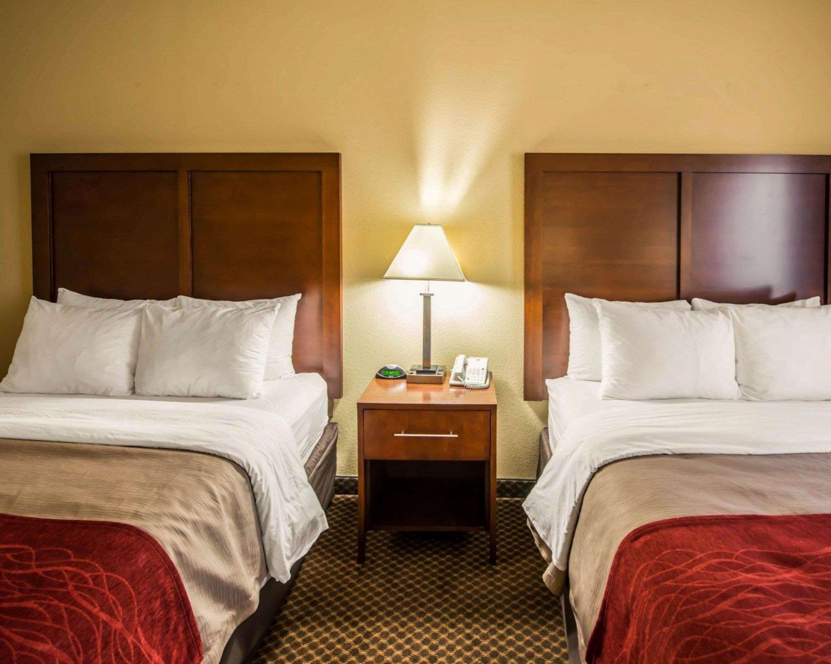 Comfort Inn & Suites Morganton Bagian luar foto