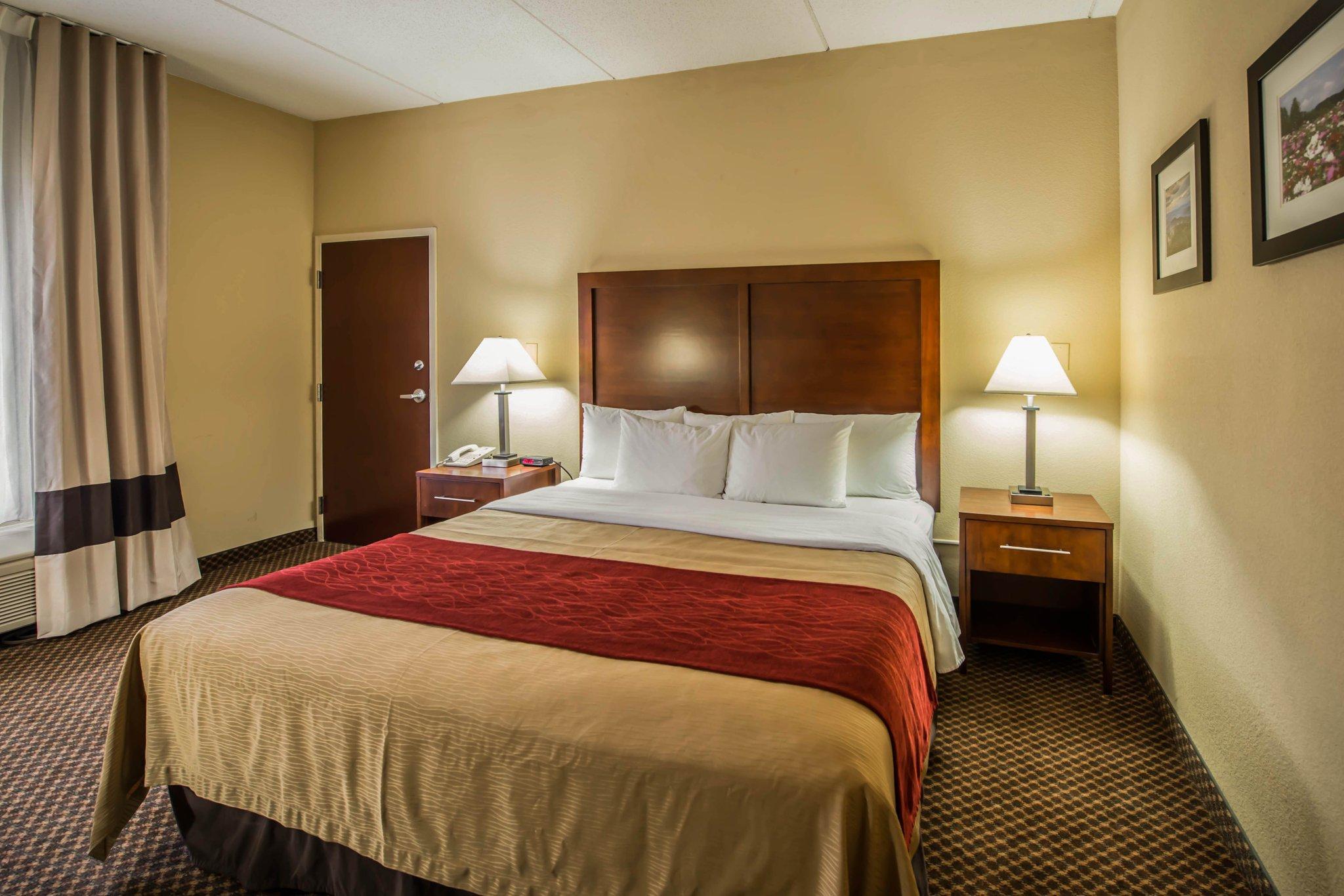 Comfort Inn & Suites Morganton Bagian luar foto
