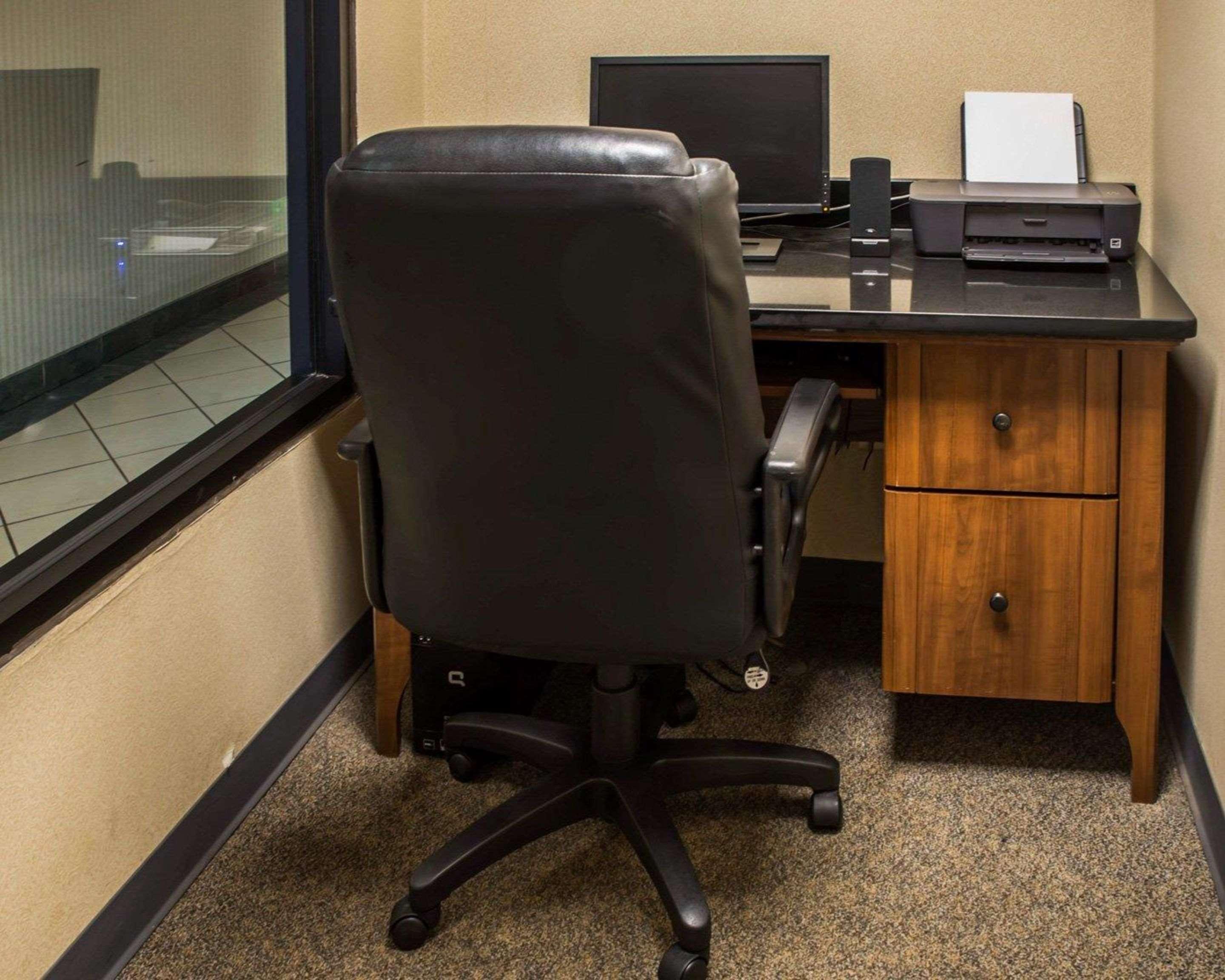 Comfort Inn & Suites Morganton Bagian luar foto