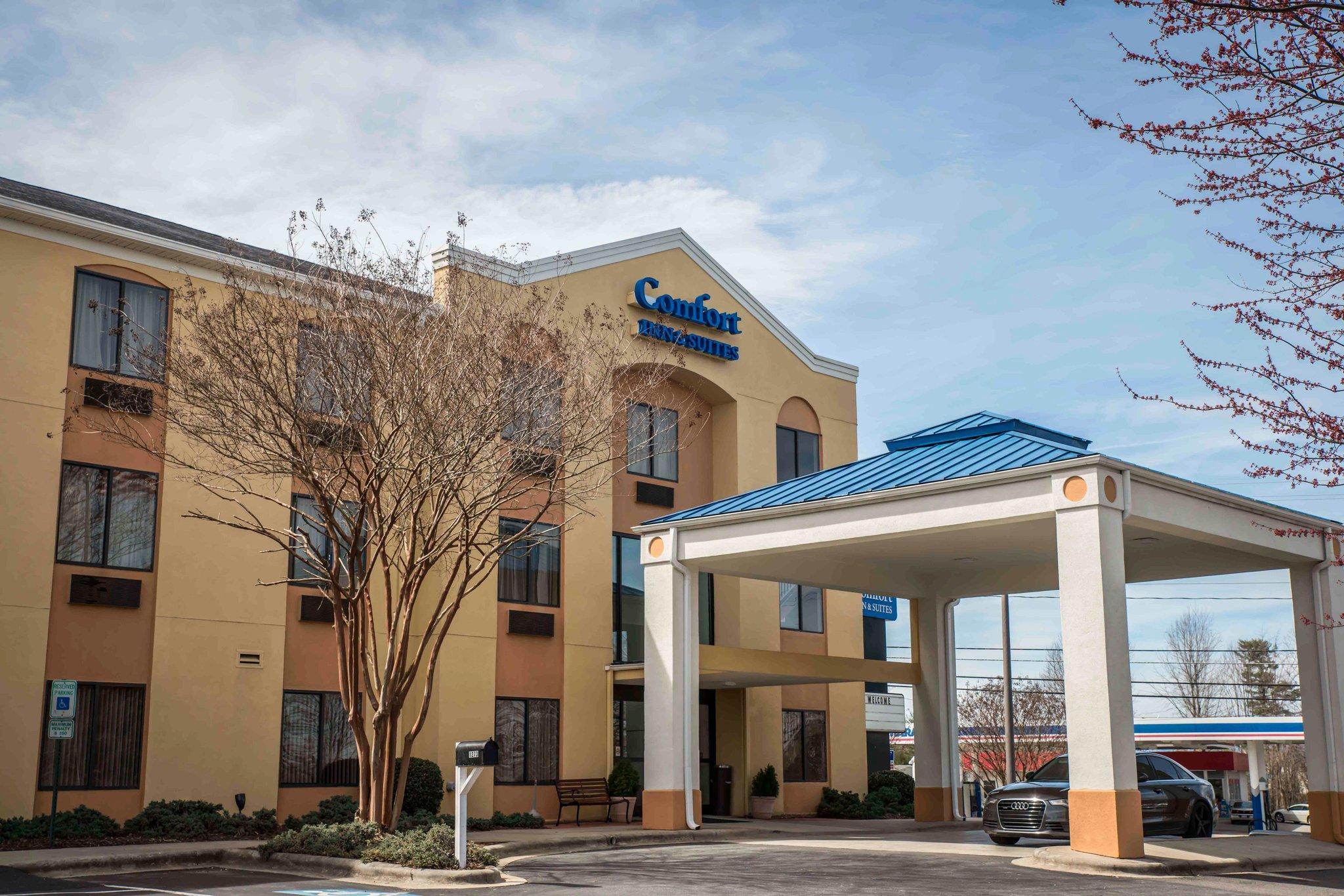 Comfort Inn & Suites Morganton Bagian luar foto