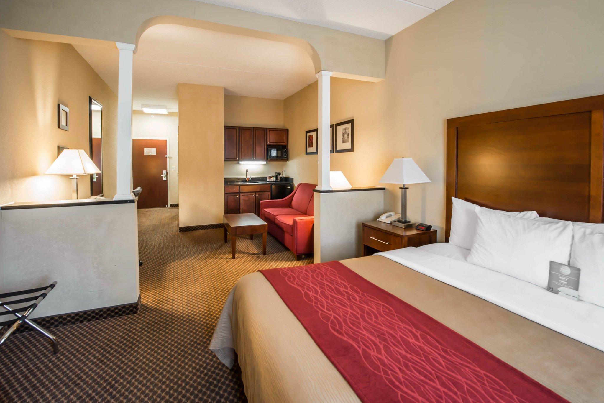 Comfort Inn & Suites Morganton Bagian luar foto
