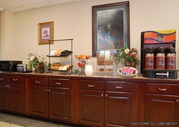 Comfort Inn & Suites Morganton Restoran foto